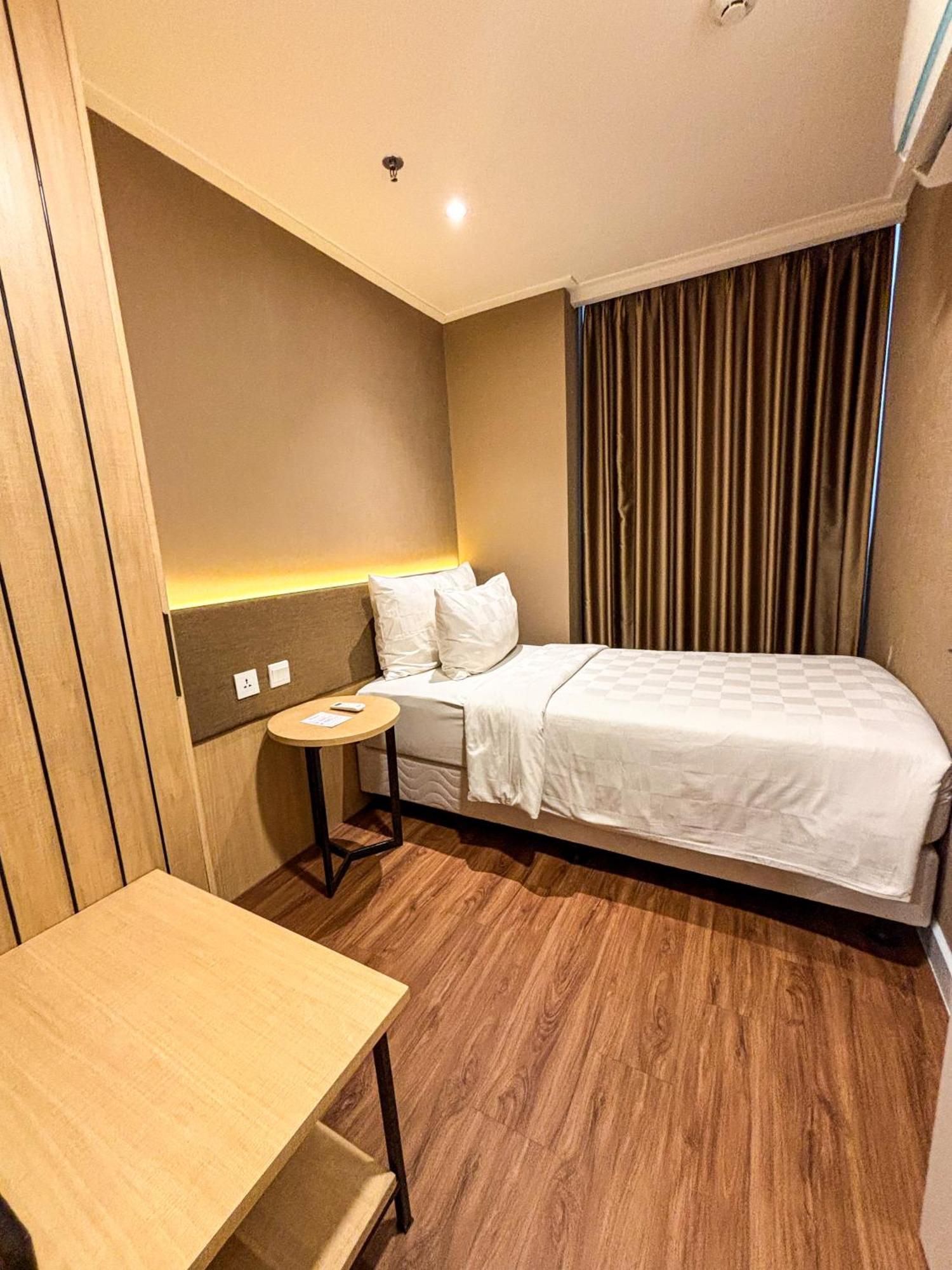 Swiss-Belcourt Serpong Luaran gambar